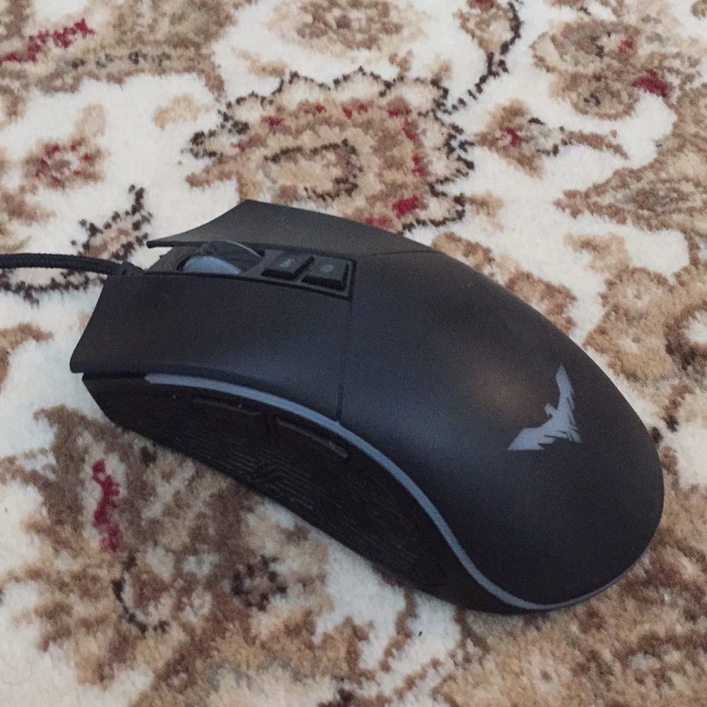 RGB GAMING MOUSE